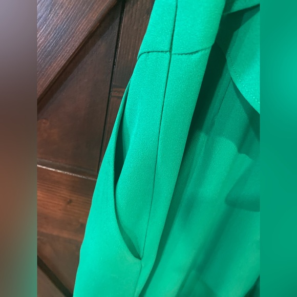 Perfect Holiday Gianni Bini Jumpsuit Green size M - Picture 5 of 9